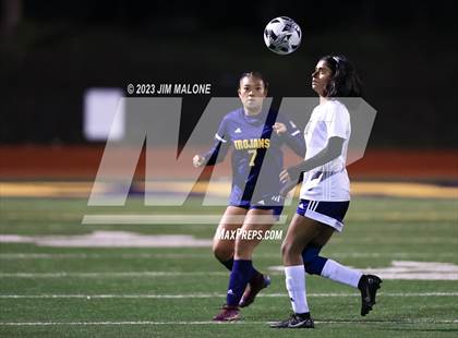 Thumbnail 2 in Lynbrook @ Milpitas photogallery.