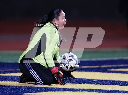 Thumbnail 3 in Lynbrook @ Milpitas photogallery.