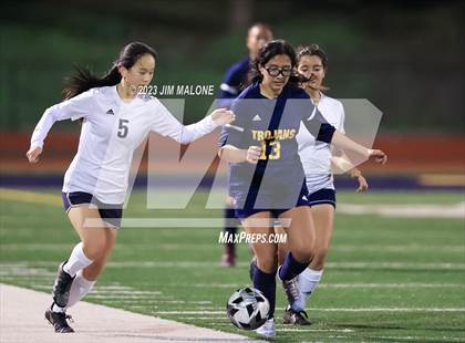 Thumbnail 2 in Lynbrook @ Milpitas photogallery.