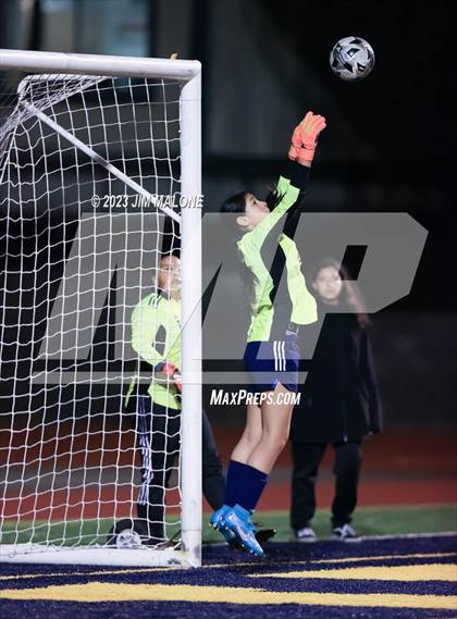 Thumbnail 1 in Lynbrook @ Milpitas photogallery.