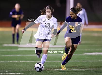 Thumbnail 3 in Lynbrook @ Milpitas photogallery.