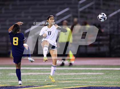 Thumbnail 3 in Lynbrook @ Milpitas photogallery.