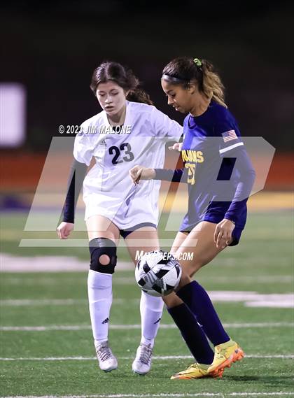 Thumbnail 3 in Lynbrook @ Milpitas photogallery.