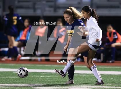 Thumbnail 1 in Lynbrook @ Milpitas photogallery.