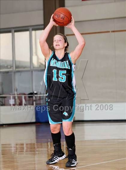 Thumbnail 2 in Pasadena Memorial vs. Rayburn (McDonald's Texas Invitational) photogallery.