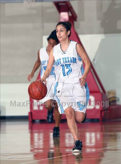 Thumbnail 2 in Pasadena Memorial vs. Rayburn (McDonald's Texas Invitational) photogallery.