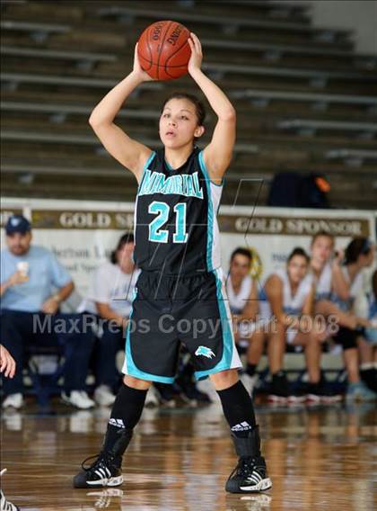 Thumbnail 2 in Pasadena Memorial vs. Rayburn (McDonald's Texas Invitational) photogallery.