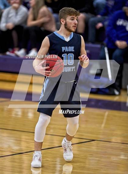 Thumbnail 1 in Page County @ Strasburg photogallery.