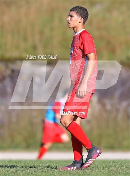 Thumbnail 2 in Stonington @ Norwich Free Academy photogallery.