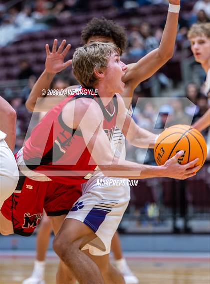 Thumbnail 2 in Milford vs. Tabiona (UHSAA 1A Quarterfinal) photogallery.