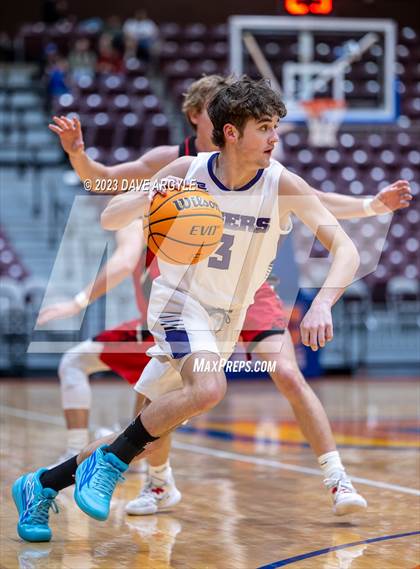 Thumbnail 2 in Milford vs. Tabiona (UHSAA 1A Quarterfinal) photogallery.