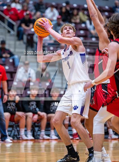 Thumbnail 2 in Milford vs. Tabiona (UHSAA 1A Quarterfinal) photogallery.