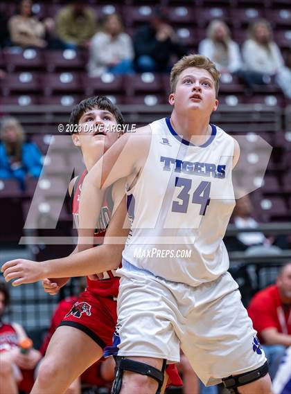 Thumbnail 2 in Milford vs. Tabiona (UHSAA 1A Quarterfinal) photogallery.