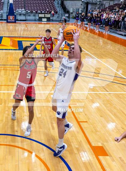Thumbnail 1 in Milford vs. Tabiona (UHSAA 1A Quarterfinal) photogallery.