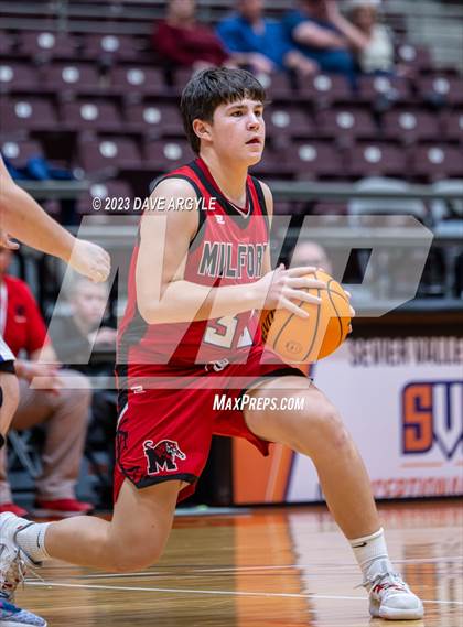 Thumbnail 1 in Milford vs. Tabiona (UHSAA 1A Quarterfinal) photogallery.