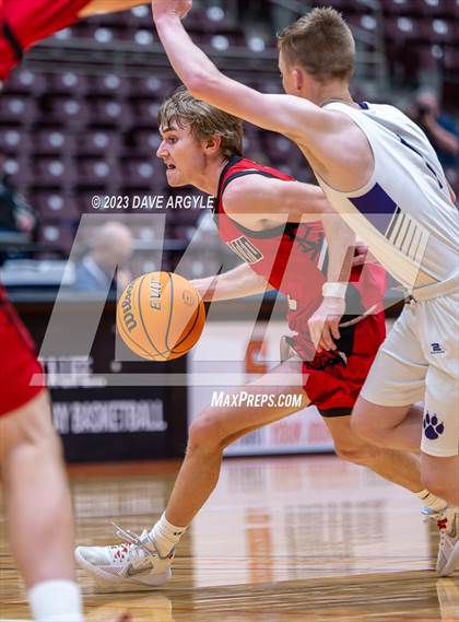 Thumbnail 2 in Milford vs. Tabiona (UHSAA 1A Quarterfinal) photogallery.