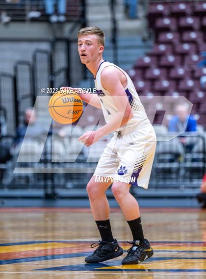 Thumbnail 1 in Milford vs. Tabiona (UHSAA 1A Quarterfinal) photogallery.