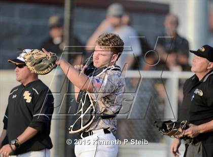 Thumbnail 2 in Kinder vs Aquinas (LHSAA 2A Quarterfinal) photogallery.