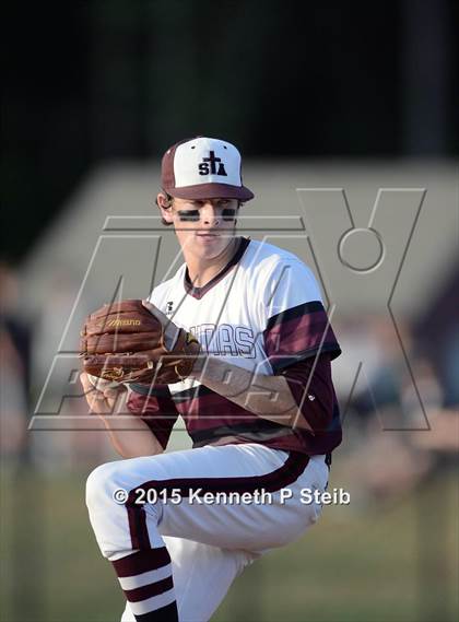 Thumbnail 3 in Kinder vs Aquinas (LHSAA 2A Quarterfinal) photogallery.