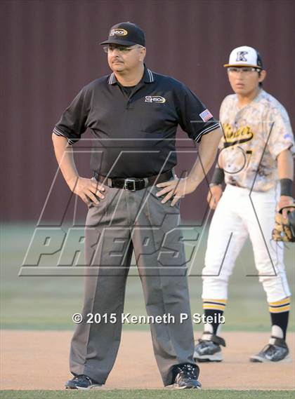 Thumbnail 3 in Kinder vs Aquinas (LHSAA 2A Quarterfinal) photogallery.