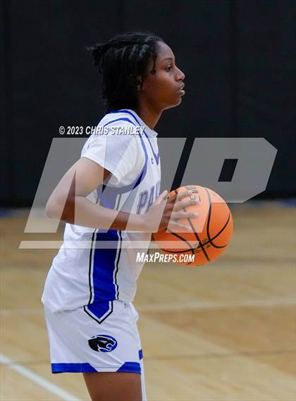 Thumbnail 3 in Robert Bateman vs Paradise Honors (Panther Hoops Classic) photogallery.