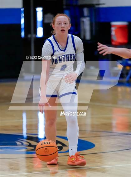 Thumbnail 3 in Robert Bateman vs Paradise Honors (Panther Hoops Classic) photogallery.