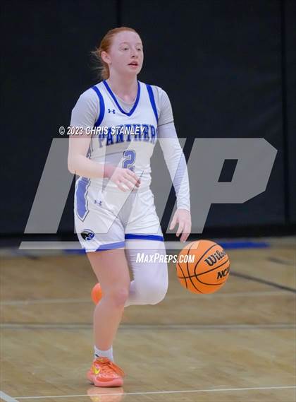 Thumbnail 1 in Robert Bateman vs Paradise Honors (Panther Hoops Classic) photogallery.