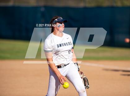 Thumbnail 1 in Murrieta Mesa @ Vista Murrieta photogallery.