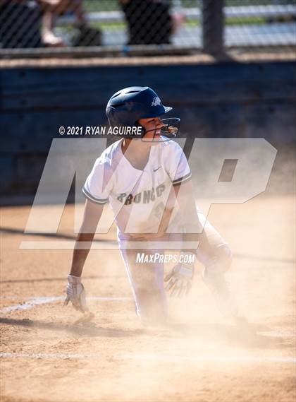 Thumbnail 1 in Murrieta Mesa @ Vista Murrieta photogallery.