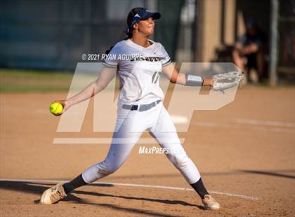 Thumbnail 2 in Murrieta Mesa @ Vista Murrieta photogallery.