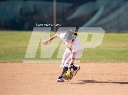 Thumbnail 1 in Murrieta Mesa @ Vista Murrieta photogallery.