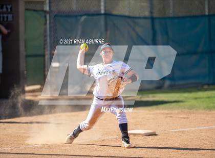 Thumbnail 3 in Murrieta Mesa @ Vista Murrieta photogallery.