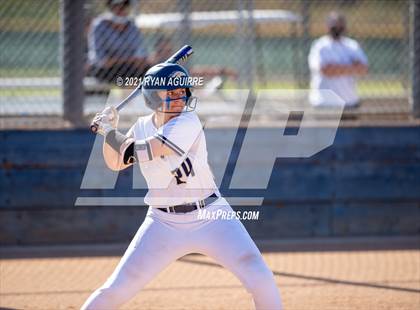 Thumbnail 3 in Murrieta Mesa @ Vista Murrieta photogallery.
