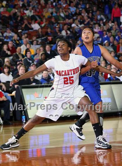 Thumbnail 3 in MacArthur vs. Georgetown (UIL 5A Final) photogallery.