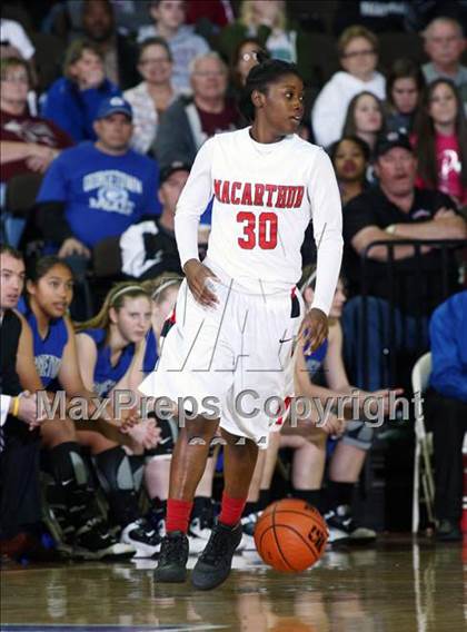 Thumbnail 1 in MacArthur vs. Georgetown (UIL 5A Final) photogallery.