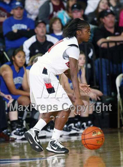 Thumbnail 1 in MacArthur vs. Georgetown (UIL 5A Final) photogallery.