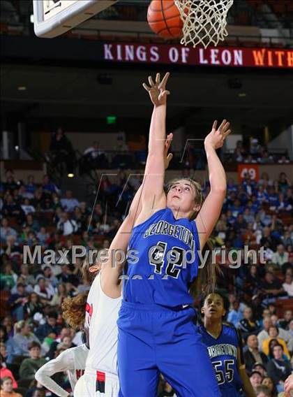 Thumbnail 3 in MacArthur vs. Georgetown (UIL 5A Final) photogallery.
