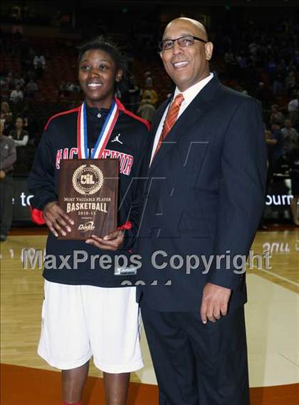 Thumbnail 2 in MacArthur vs. Georgetown (UIL 5A Final) photogallery.