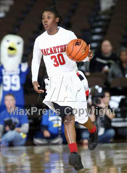 Thumbnail 3 in MacArthur vs. Georgetown (UIL 5A Final) photogallery.
