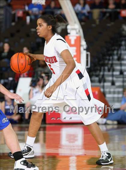 Thumbnail 2 in MacArthur vs. Georgetown (UIL 5A Final) photogallery.