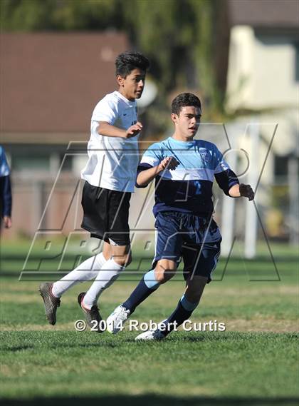 Thumbnail 3 in Crescenta Valley vs. Cleveland photogallery.