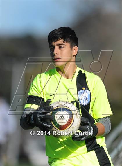 Thumbnail 3 in Crescenta Valley vs. Cleveland photogallery.
