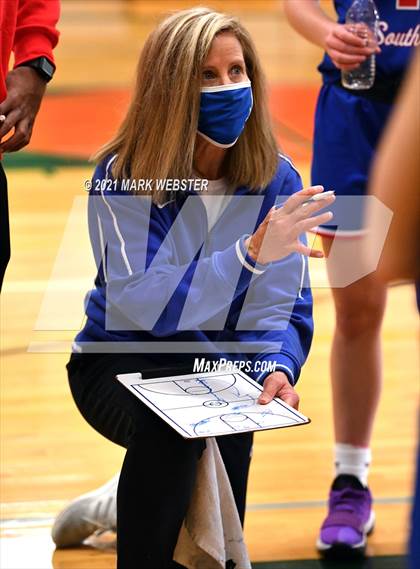 Thumbnail 1 in Williamsville South @ West Seneca East photogallery.
