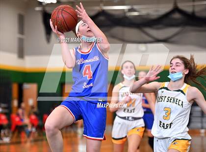 Thumbnail 3 in Williamsville South @ West Seneca East photogallery.