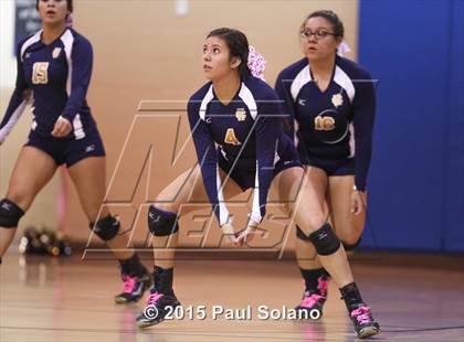 Thumbnail 3 in Providence Catholic @ Holy Cross photogallery.