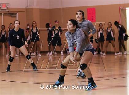 Thumbnail 2 in Providence Catholic @ Holy Cross photogallery.