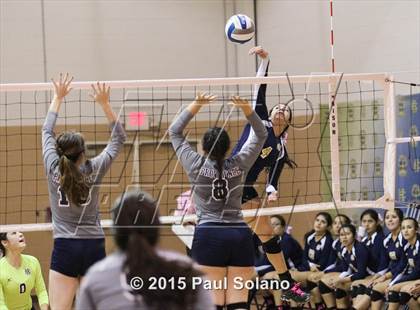 Thumbnail 2 in Providence Catholic @ Holy Cross photogallery.