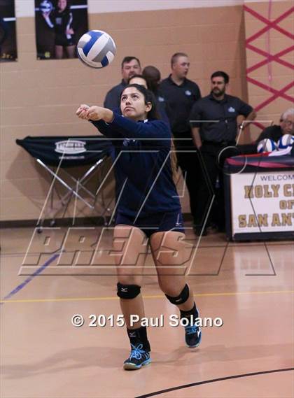 Thumbnail 3 in Providence Catholic @ Holy Cross photogallery.