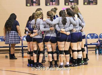 Thumbnail 3 in Providence Catholic @ Holy Cross photogallery.