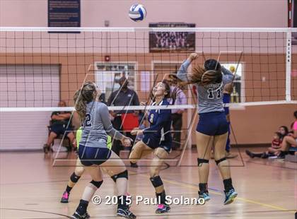 Thumbnail 2 in Providence Catholic @ Holy Cross photogallery.